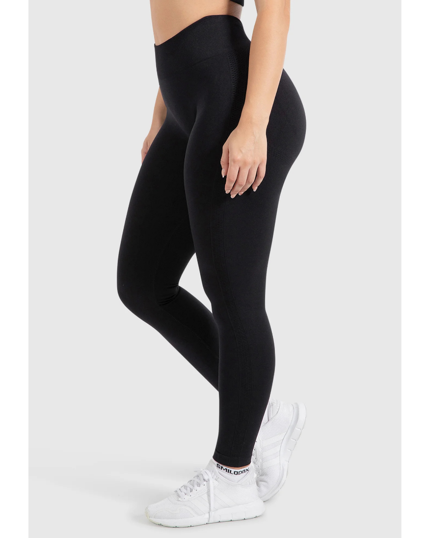 STRIVING PUSH-UP LEGGINS Wear and Build