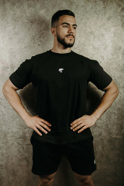 STRIVING OVERSIZED T-SHIRT Wear and Build